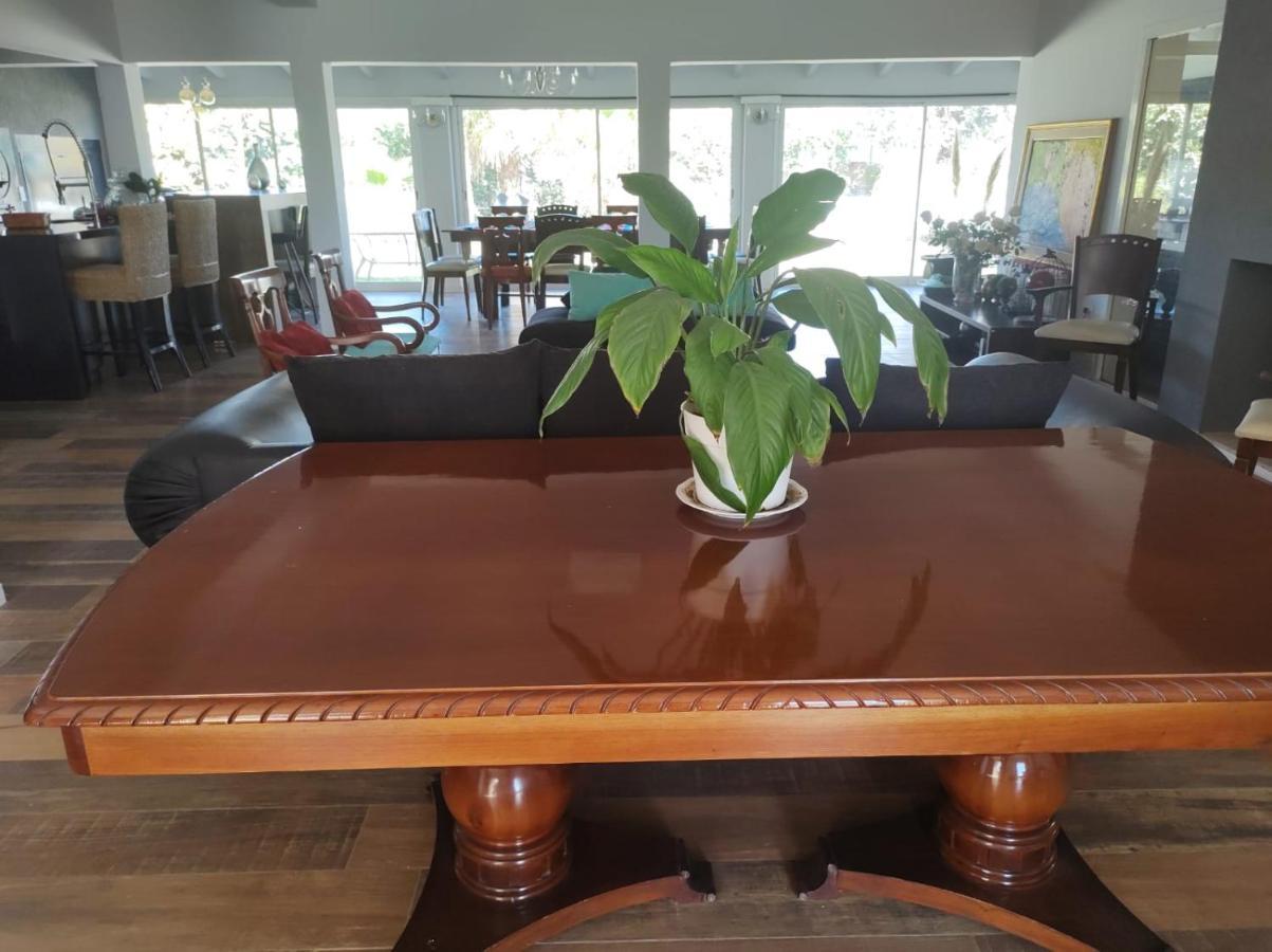 Casa 6 A Malibu 3Km Del Aeropuerto Podes Dejar Tu Auto Вилья-Альенде Экстерьер фото