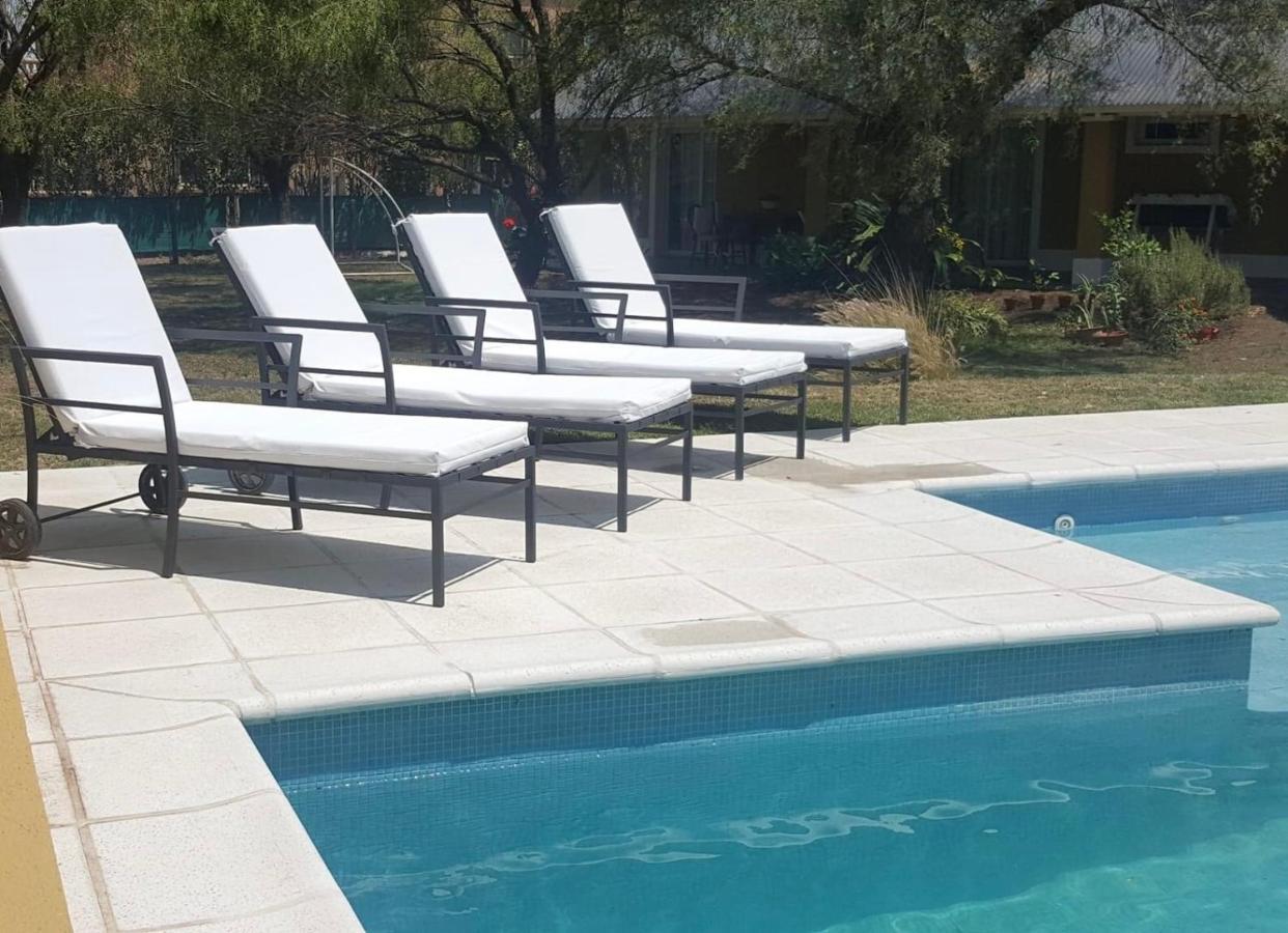 Casa 6 A Malibu 3Km Del Aeropuerto Podes Dejar Tu Auto Вилья-Альенде Экстерьер фото